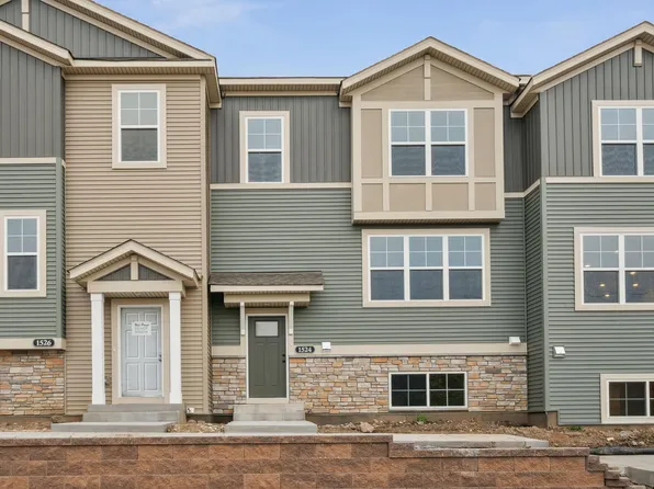 1526 Timberwood Ln, West Saint Paul, MN 55118