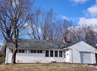 136 Vernon St, Manchester, CT 06042