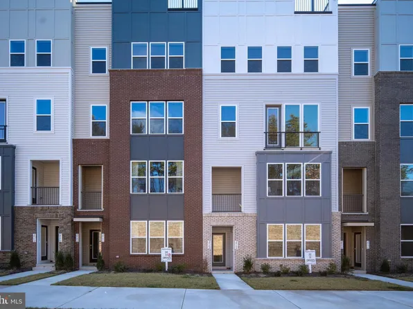2542 Neabsco Common Pl, Woodbridge, VA 22191