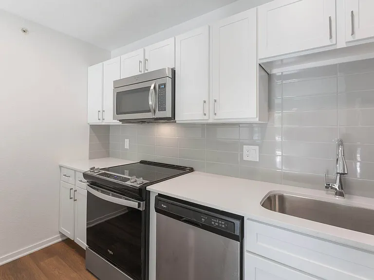 Gourmet kitchens with granite countertops