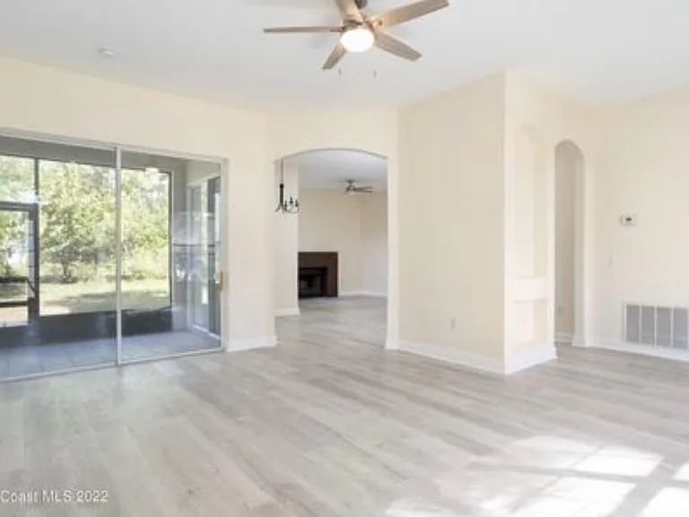 1873 Heartwellville St NW — Photo 2
