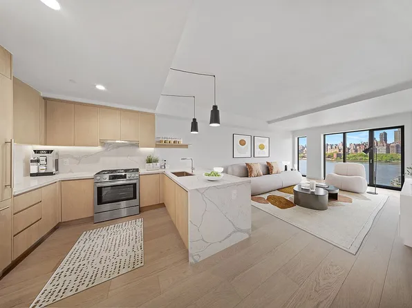 30-05 Vernon Blvd #5B, Astoria, NY 11102