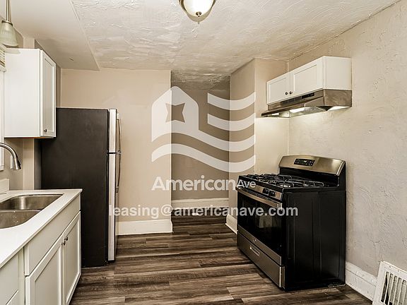 1132729_005_kitchen_5.jpg