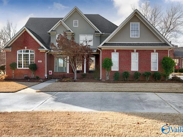 2861 Hampton Cove Way SE, Owens Cross Roads, AL 35763