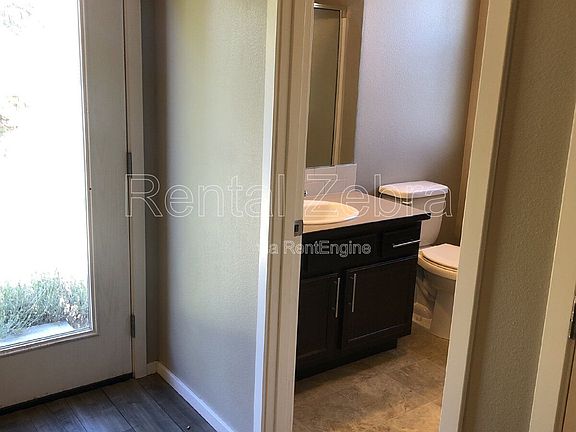 3rd image of 5 SW Roosevelt Ave Lot 1