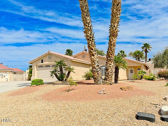 3rd image of 3748 Cholla Dr