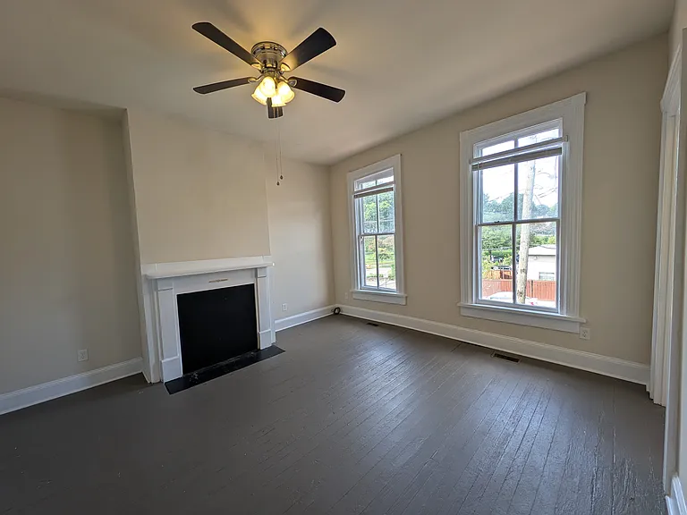 2115 E Marshall St #A — Photo 28
