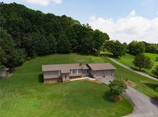 611 Black Oak Ridge Rd, Taylorsville, NC 28681