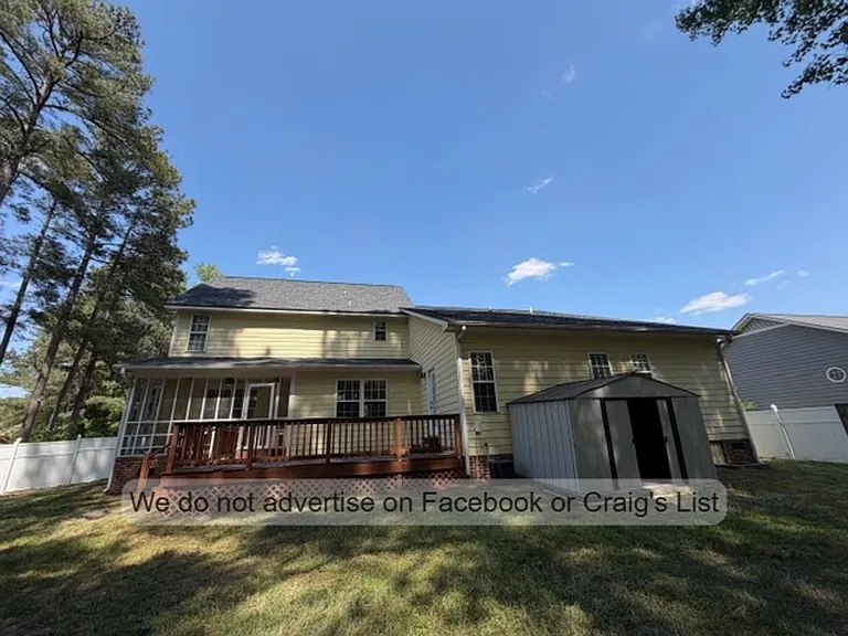 2556 Lull Water Dr — Photo 18