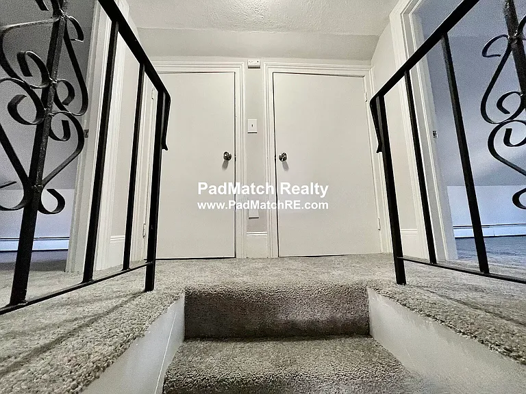3 Winship Pl — Photo 16