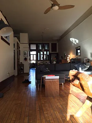 Rented by Level Group | media 42