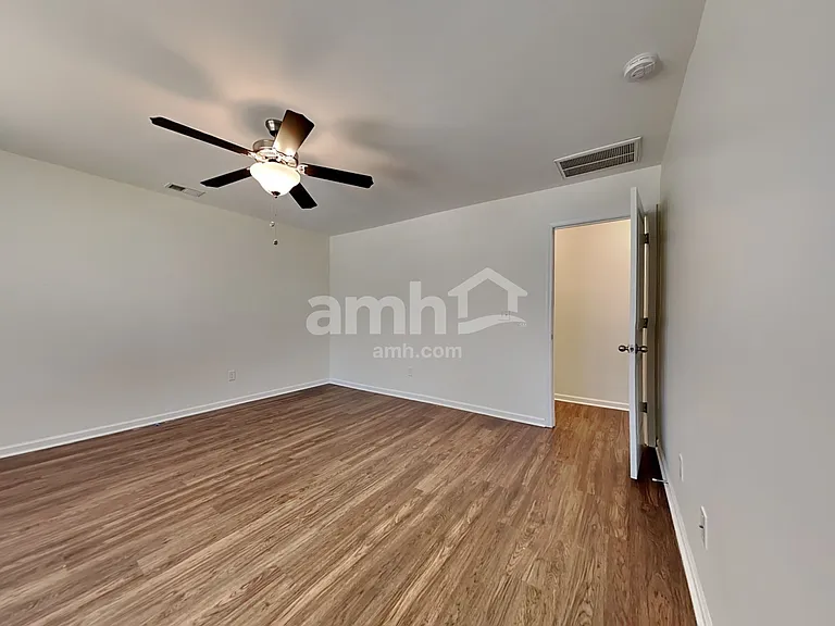 151 Orion Way — Photo 7