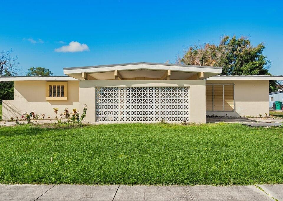 1st image of 181 Banyan Drive