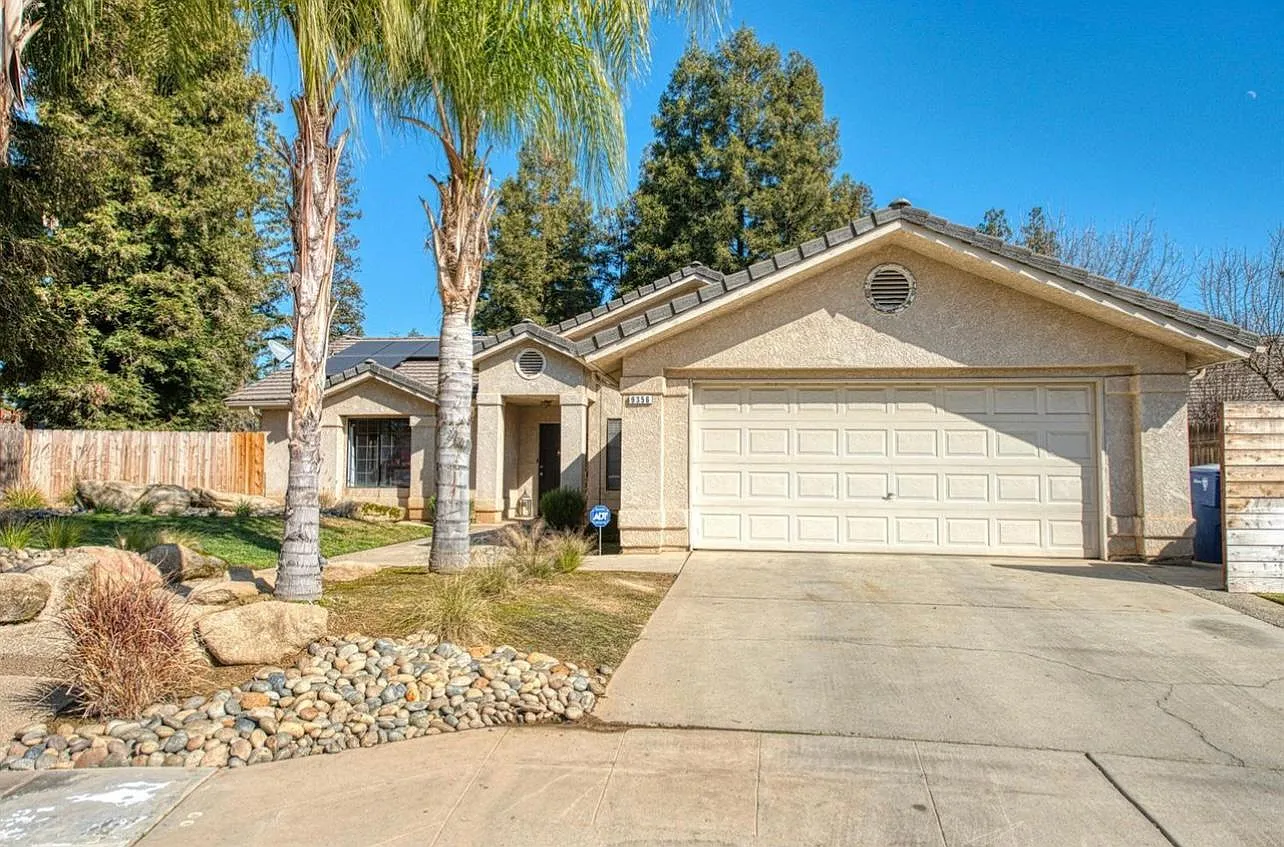 3 bed, 1596 sqft, $2,900 — Photo 3
