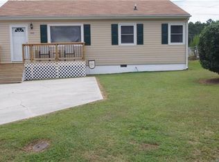 440 Deerfield Dr, Petersburg, VA 23805