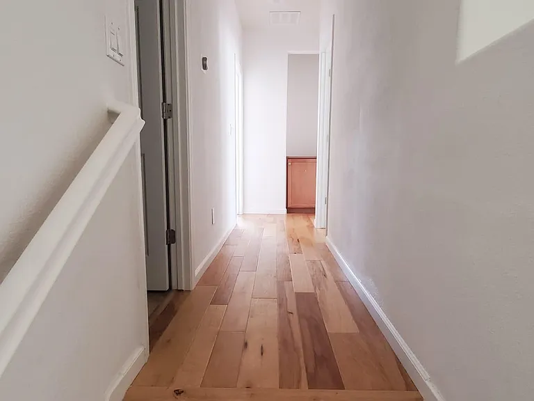 hallway to bedrooms