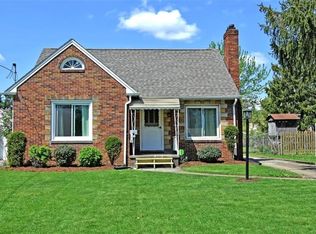 330 Russell Ave, Niles, OH 44446