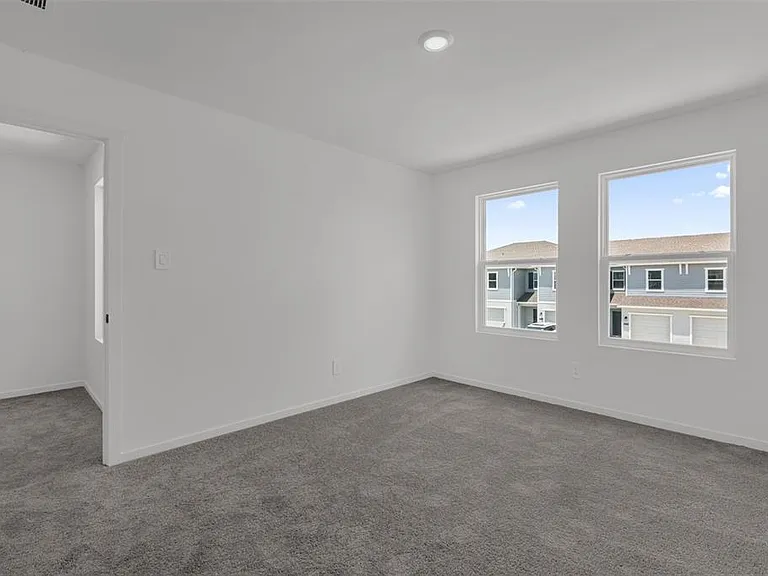 2424 Bevel Ln — Photo 19