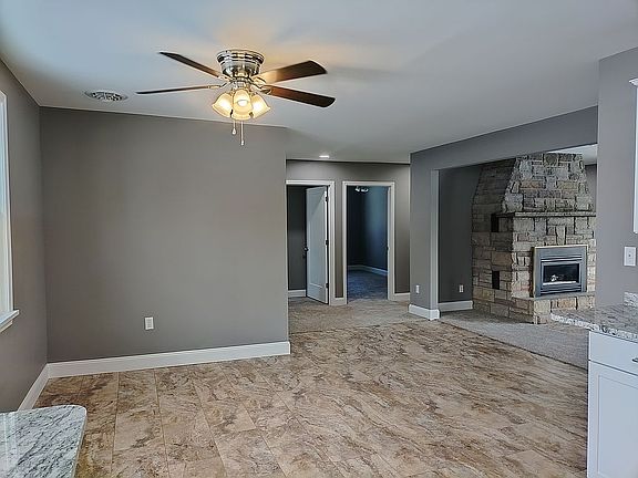 4th image of 305 Eckroth Rd