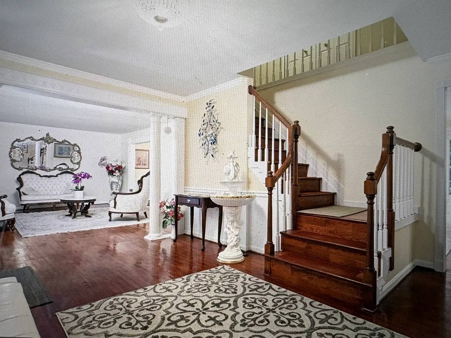 4 bed, 3.5 bath, 2867 sqft, $4,400 — Photo 2