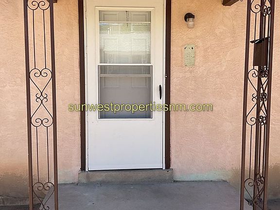 2nd image of 1110 N Monterey Ave