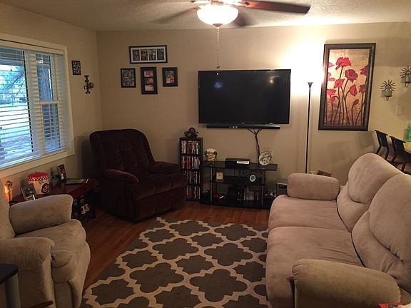 2nd image of 112 Belle Aire Ct