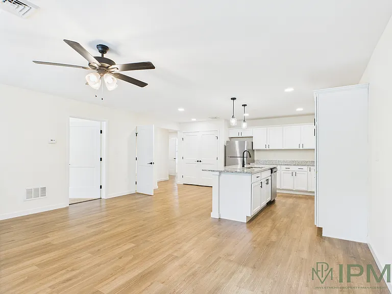 2572 Emma Ln — Photo 5