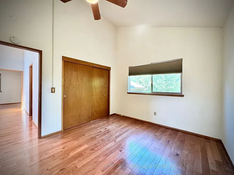 14124 Phinney Ave N — Photo 21
