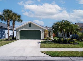 5910 Oak Mill Ter, Palmetto, FL 34221