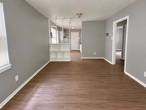 2nd image of 4532 Sunny View Dr