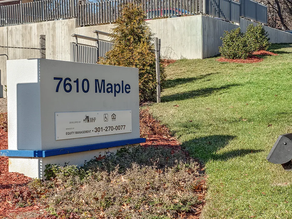 7610 Maple
