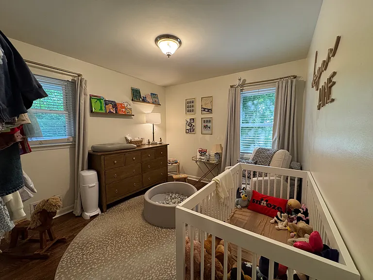 2571 Warwick Cir — Photo 19