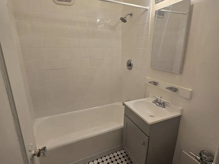 42 Kelly Pkwy — Photo 6