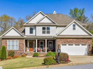 112 Carolina Oaks Dr, Fountain Inn, SC 29644