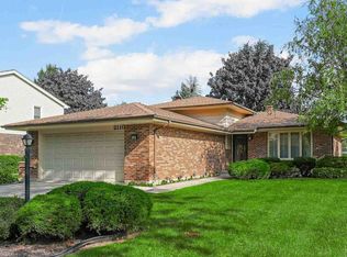 2110 Green Valley Rd, Darien, IL 60561