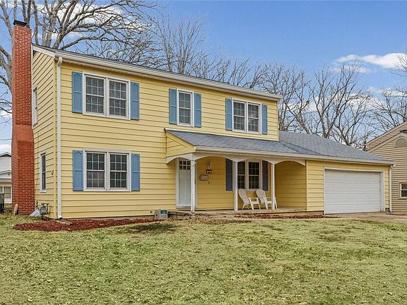 4th image of 62 Woodhill Ct