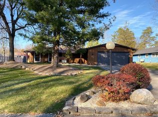 15254 High Point Rd, Strongsville, OH 44136