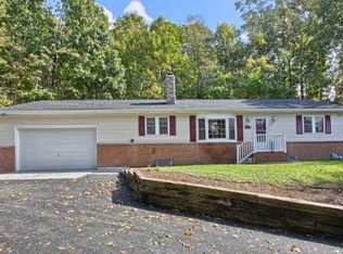 4215 Rinehart Rd, Westminster, MD 21158