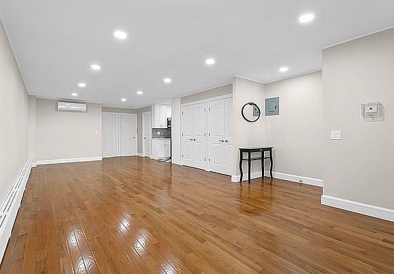 2nd image of 40-16 31st Ave #2