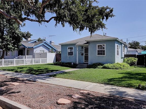 5th image of 17030 Wilkie Ave