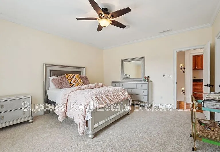 343 Summer Garden Dr — Photo 61