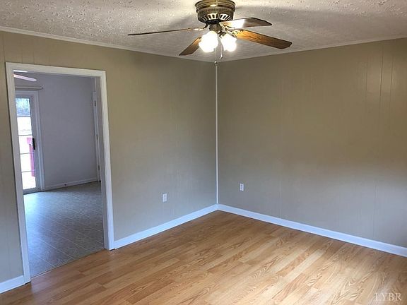 4th image of 26 Pilot View Rd
