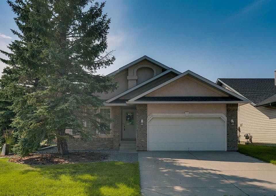 1st image of 220 N Cimarron Ct