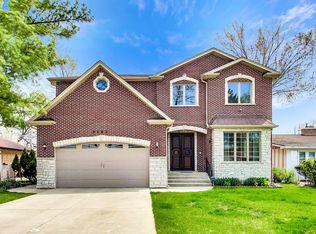 9643 Karlov Ave, Skokie, IL 60076