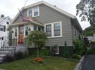 15 Albright St, West Roxbury, MA 02132