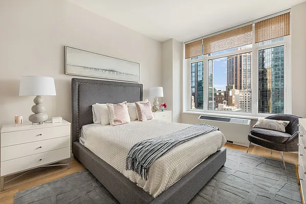 Sold by Compass | media 8