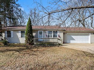 6051 Young Rd, Jackson, MI 49201