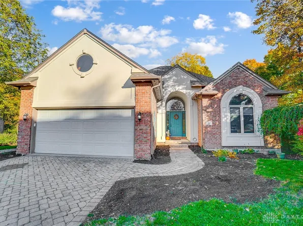 2701 Poplar Ridge Ct, Dayton, OH 45431