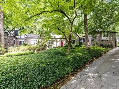 4124 N Ivy Rd NE, Atlanta, GA, 30342