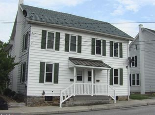 20 N Chestnut St, Dillsburg, PA 17019
